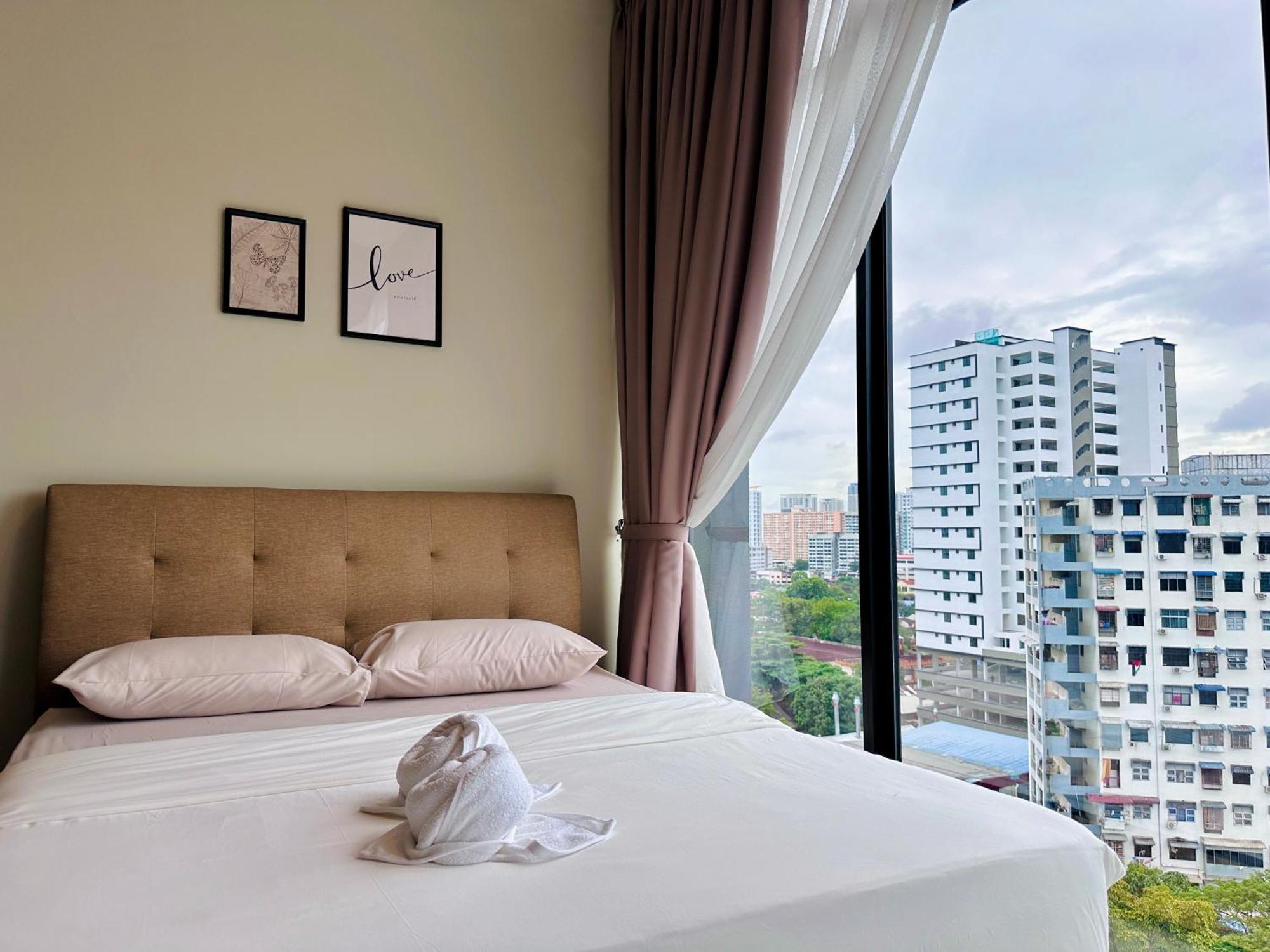 2Br Luxury Rooftop Swimming Pook Homestay@Georgetown@10Pax - 无敌美景两房民宿 Buitenkant foto